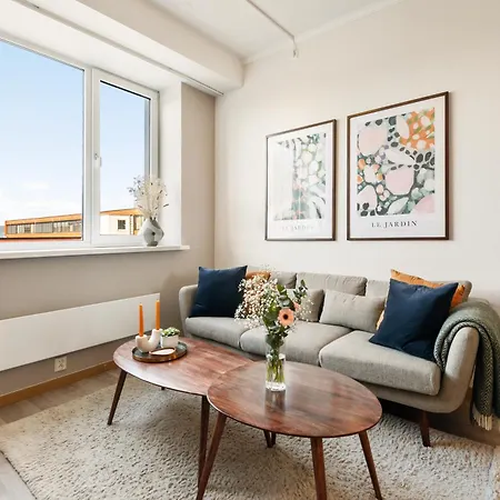 Apartment 3-roms I Hjertet Av Sandviken