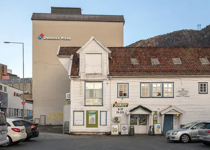 3-roms I Hjertet Av Sandviken Apartament *